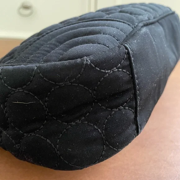 Vera Bradley EUC zip top shoulder hobo bag in quilted black - Picture 7 of 14